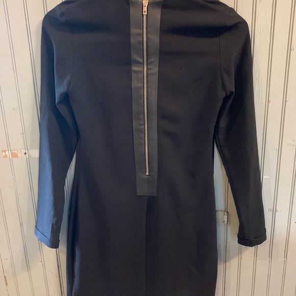 Iro dress - Picture 5 of 6